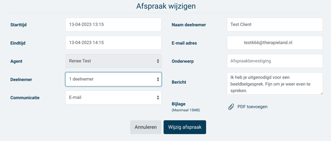 Het scherm waarin je een bestaande afspraak kunt wijzigen. Er zijn velden voor de starttijd en eindtijd van het gesprek, de naam en het e-mailadres van de deelnemer, het onderwerp en de tekst van de bevestigingsmail, de manier waarop de bevestiging gestuurd moet worden en de optie om een bijlage toe te voegen. Verder zijn er knoppen met de tekst Annuleren en Wijzig afspraak.